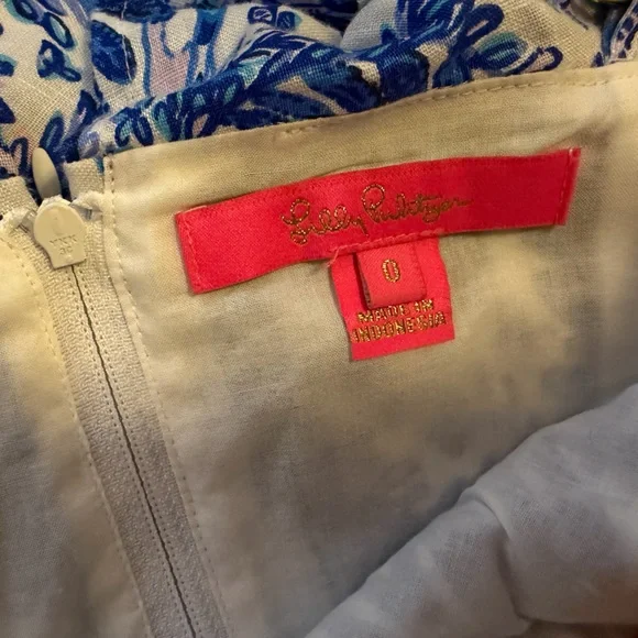 Lilly Pulitzer Gretna 2 piece set Blue and White crop top and midi skirt - Picture 4 of 5